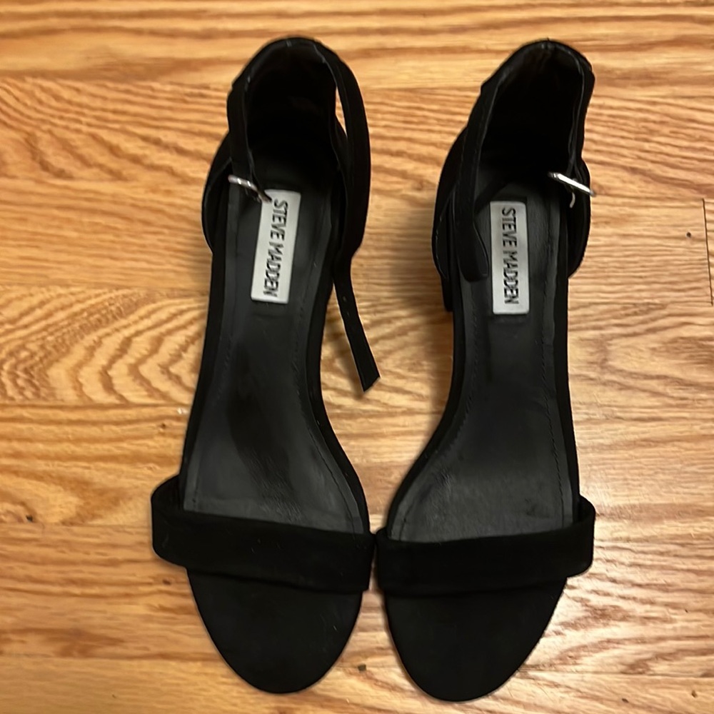 Women’s Black Suede Steve Madden Sandals